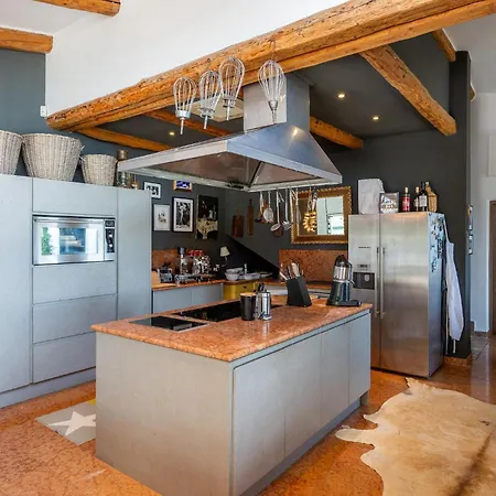 Evelina Eselboeck Дом отдыха