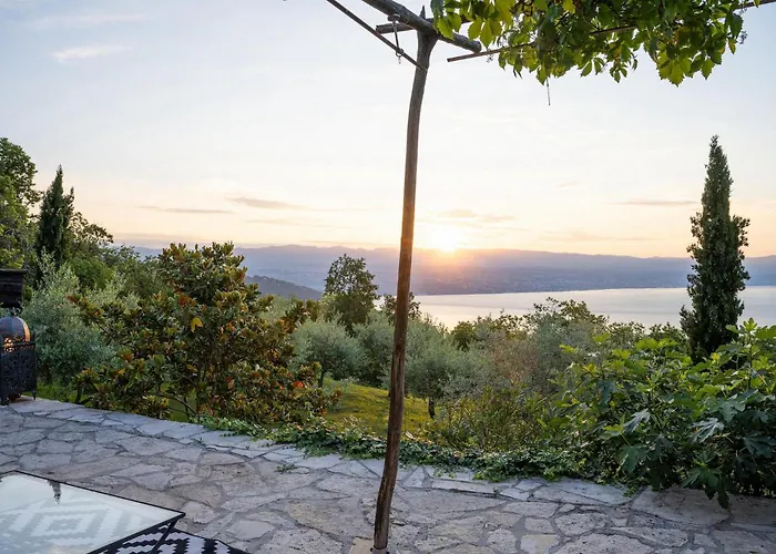 Evelina Eselboeck Дом отдыха